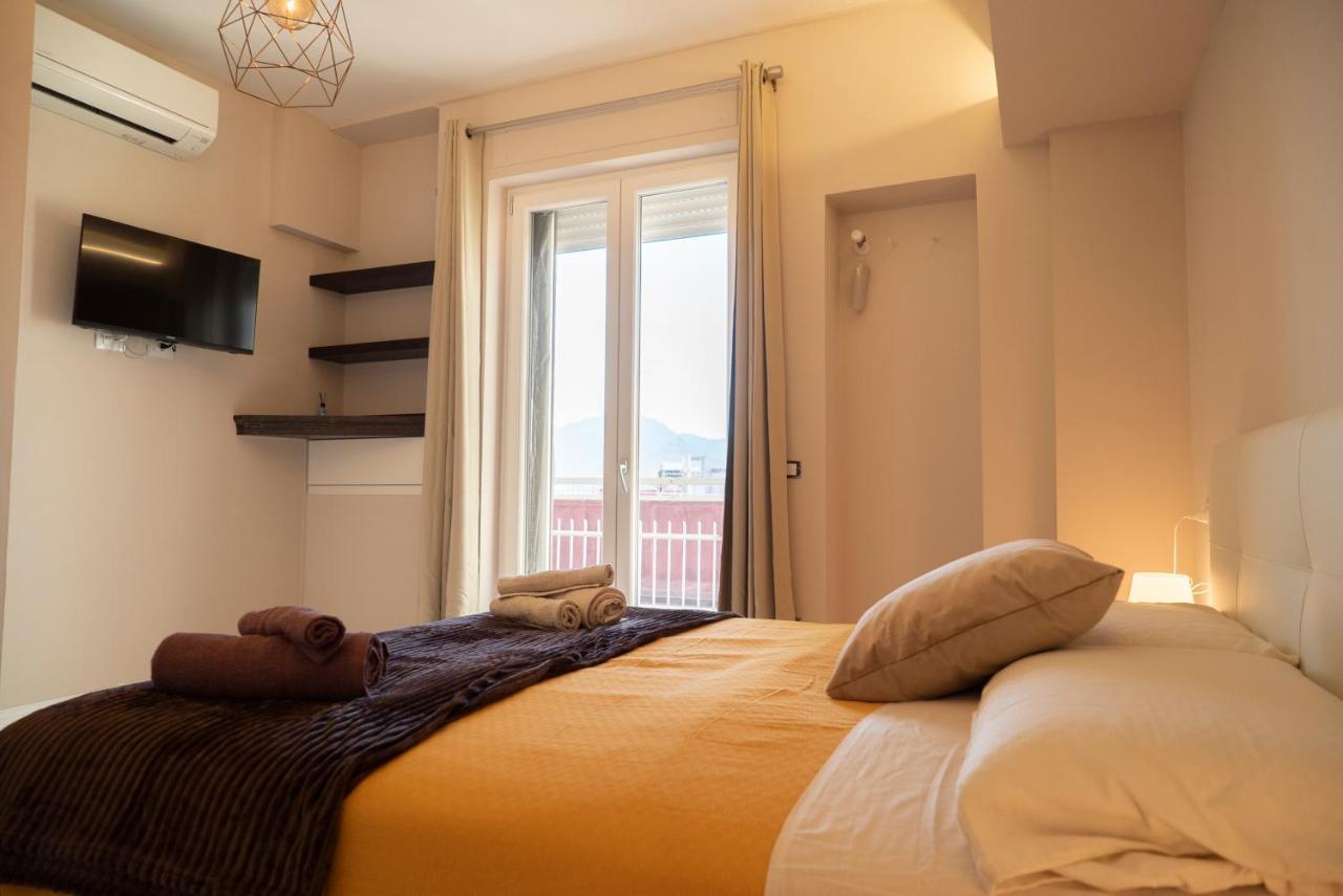 Belvedere Sea Suite Salerno Bagian luar foto